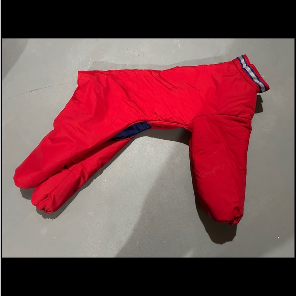 Muttluks Snowsuit Size 24 (See Size Chart In Pics)
